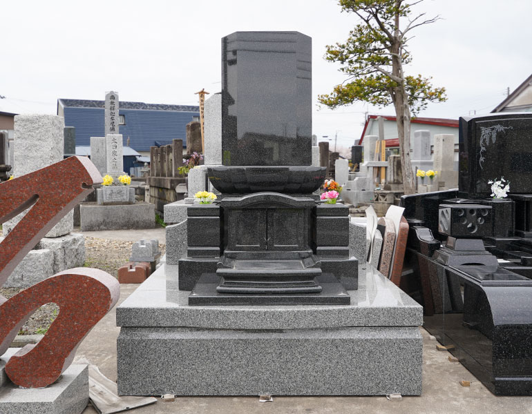 和洋型墓石