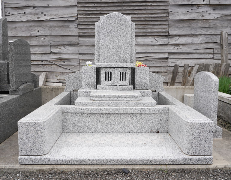 和洋型墓石